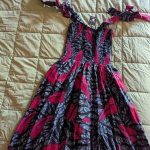 OFUURE Dress with Pink and Black Leaf Pattern